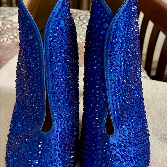 INC International Concepts Blue Sparkling Jeweled Heels-EUC Size 6M - Picture 3 of 6